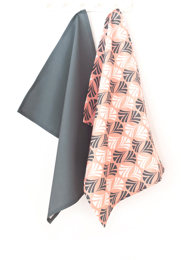 Waltz Linen Cotton Tea Towel (18.5x25) – Set of 2 (Patterned Salmon & Solid Charcoal)